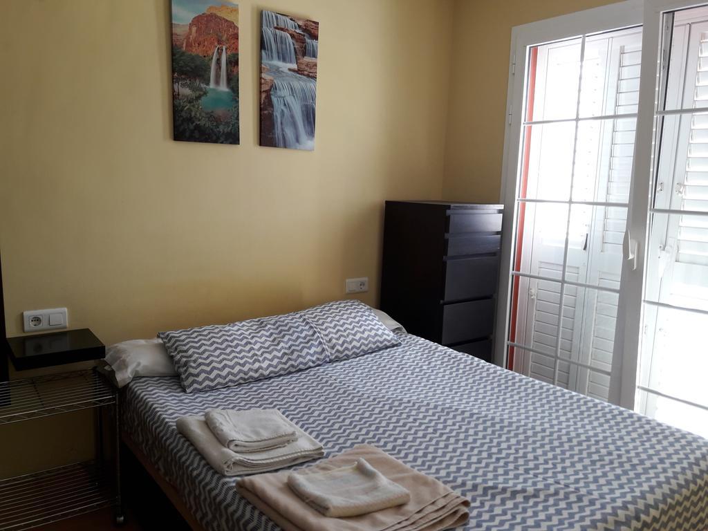 Apartamentos Bahia De Huelin مالقة المظهر الخارجي الصورة